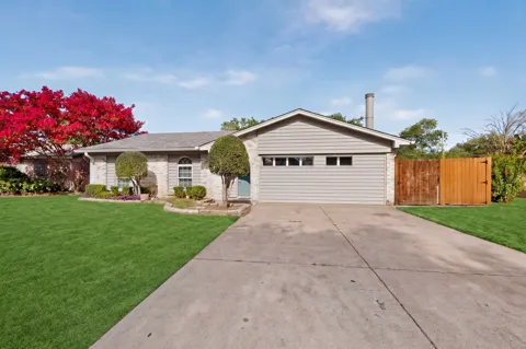 2041 Hemlock Drive