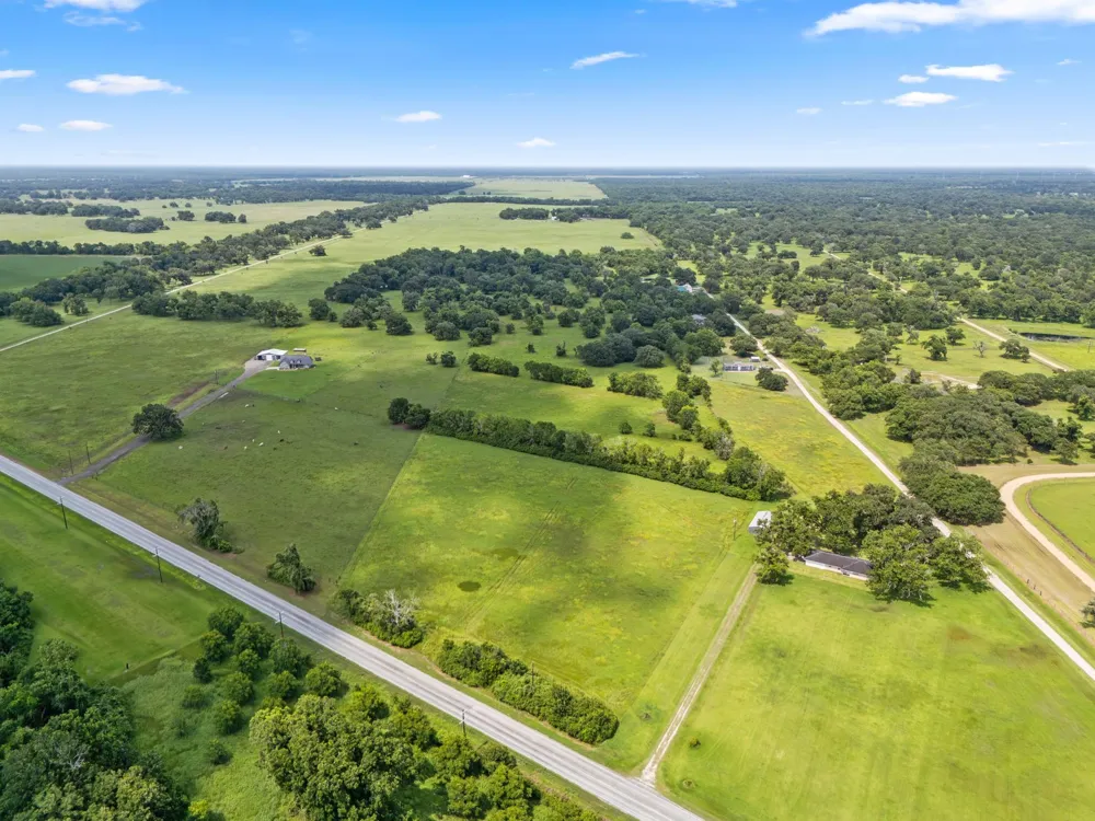 Fm 1728 Van Vleck, TX 77482