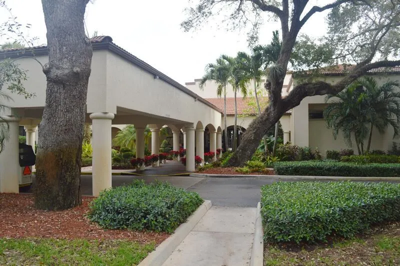 9311 Orange Grove Drive #109 Davie, FL 33324