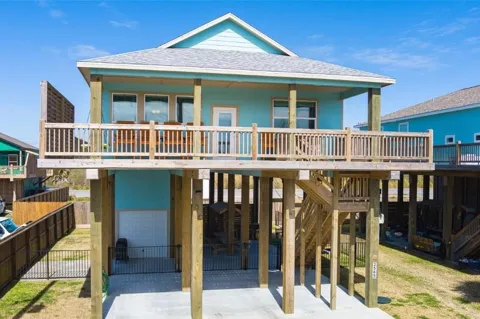 2565 Palm Drive