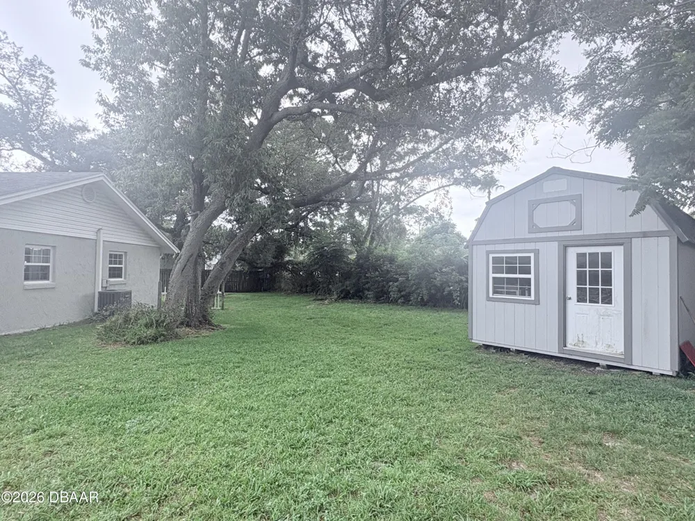 93 Glass Court Port Orange, FL 32129