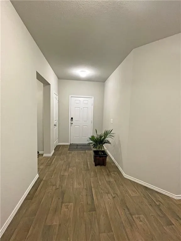 5825 Shanjia Drive Austin, TX 78724