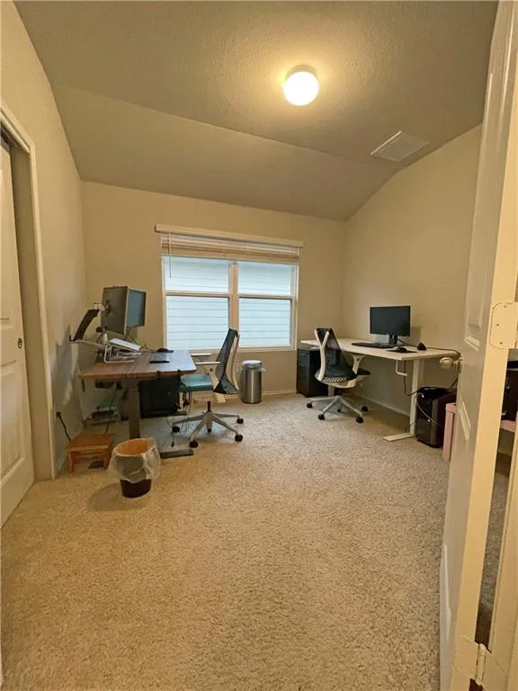 5825 Shanjia Drive Austin, TX 78724