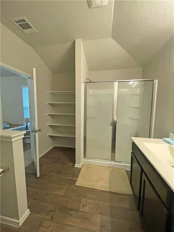 5825 Shanjia Drive Austin, TX 78724