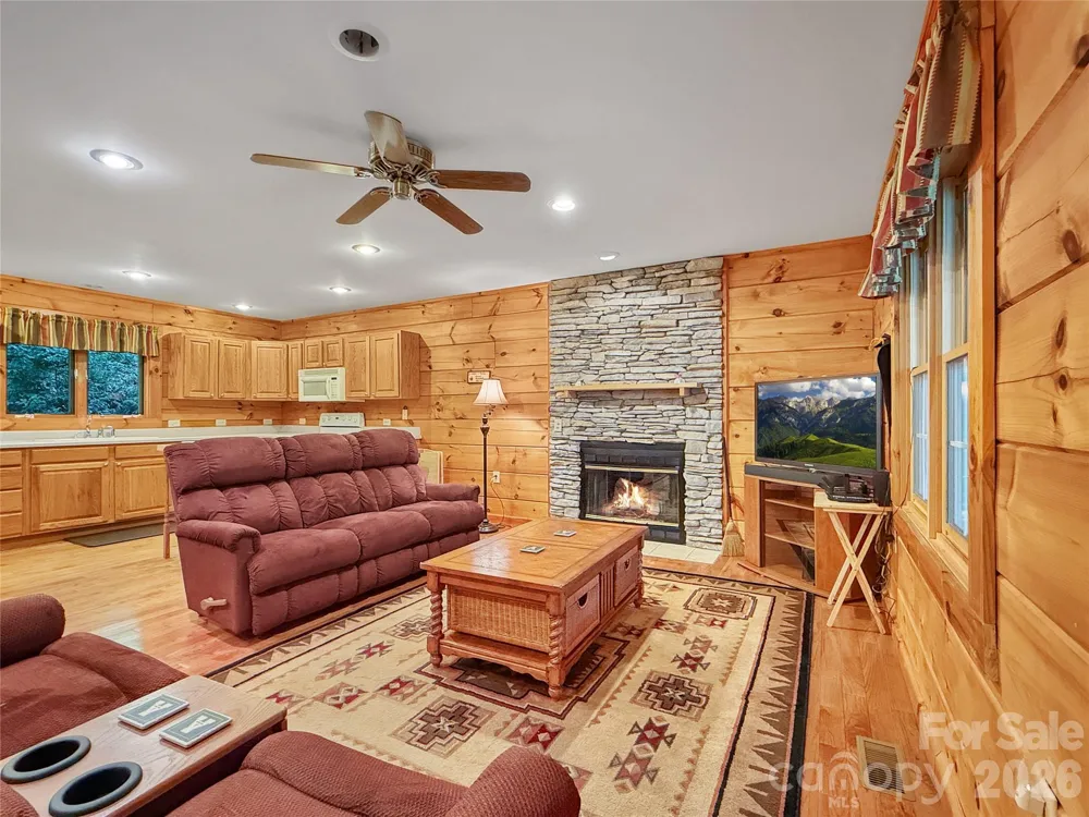 219 Red Maple Lane Boone, NC 28607