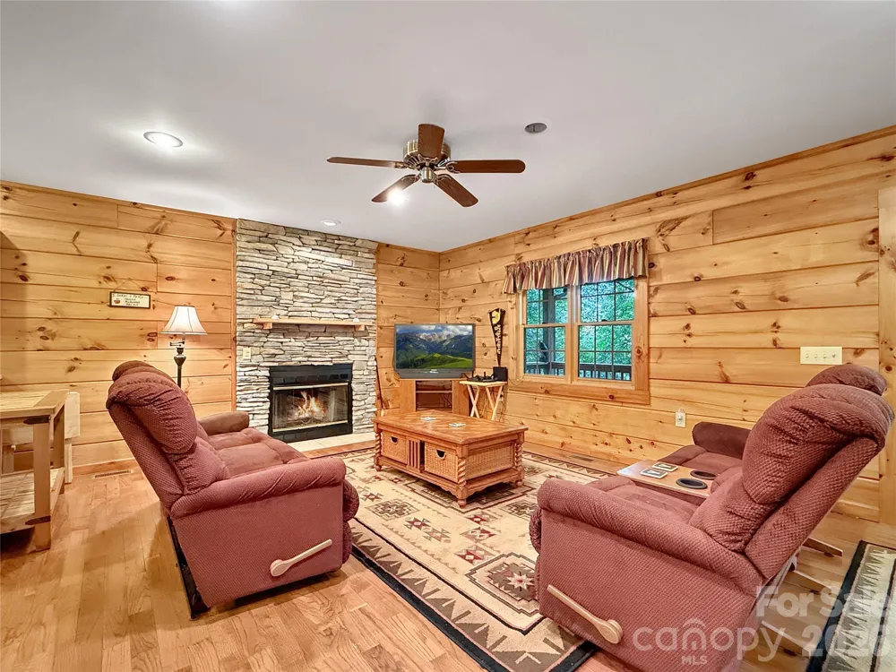 219 Red Maple Lane Boone, NC 28607