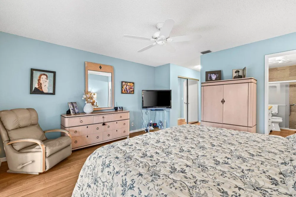 8286 Springlake Drive Boca Raton, FL 33496
