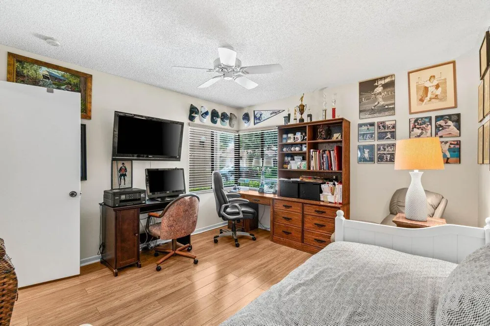 8286 Springlake Drive Boca Raton, FL 33496