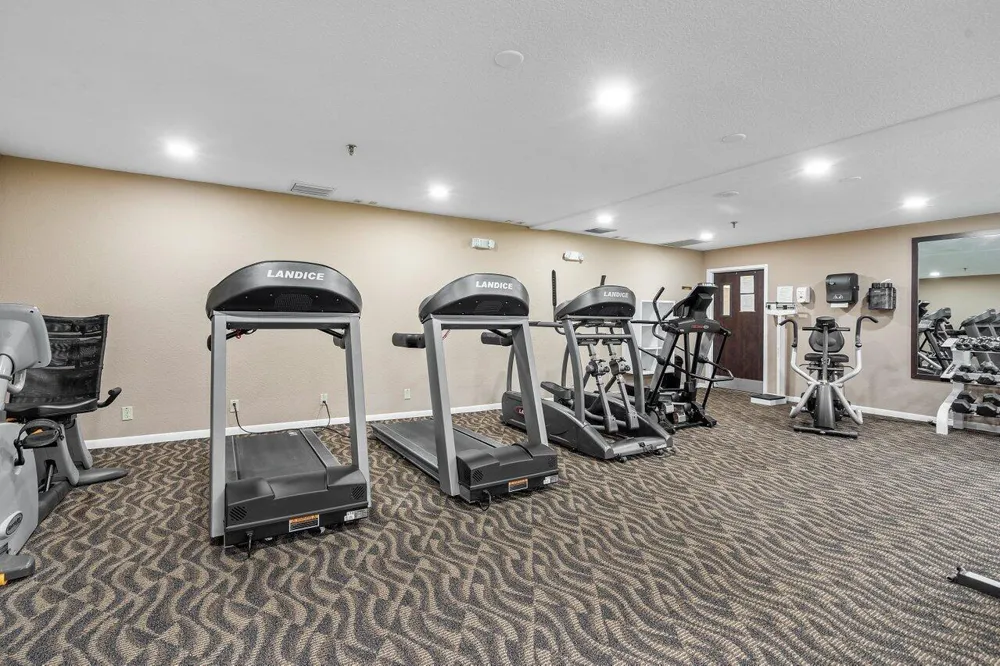 8286 Springlake Drive Boca Raton, FL 33496