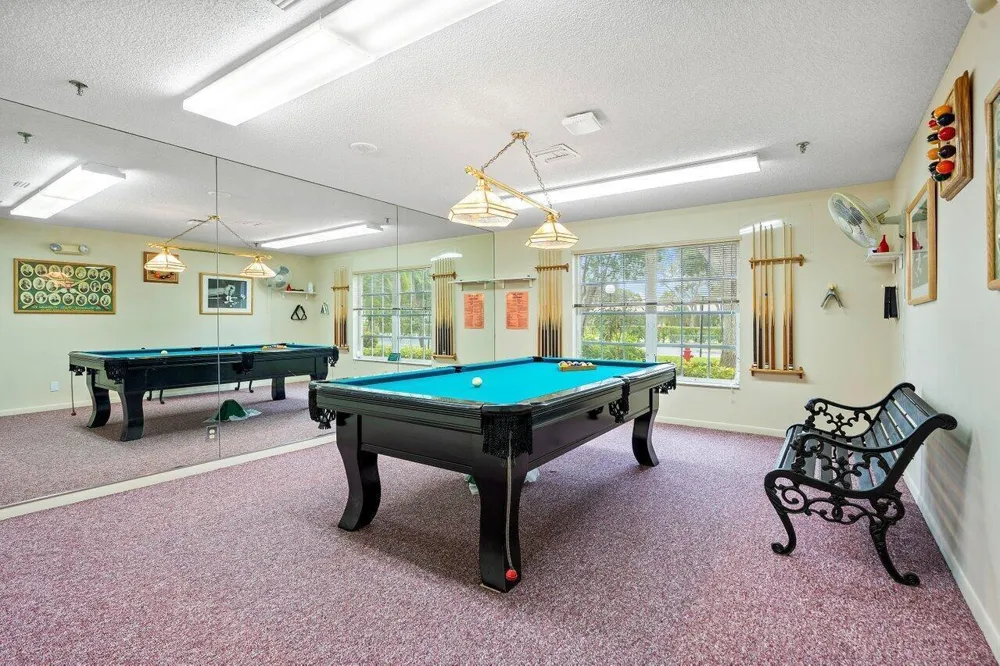 8286 Springlake Drive Boca Raton, FL 33496