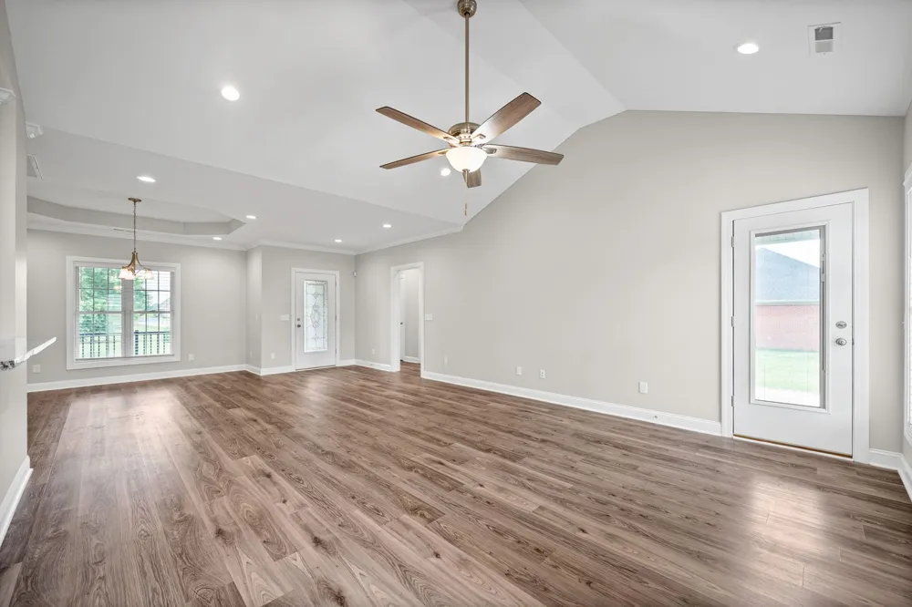 208 Lewis Bridge Way Hopkinsville, KY 42240
