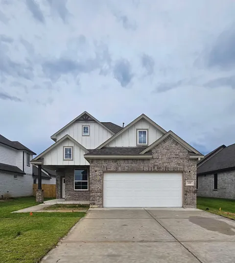 134 Peachleaf Court