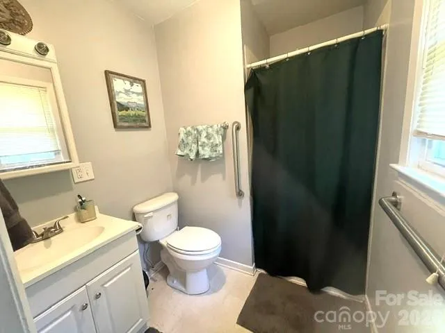 130 Ridgeland Drive Rutherfordton, NC 28139