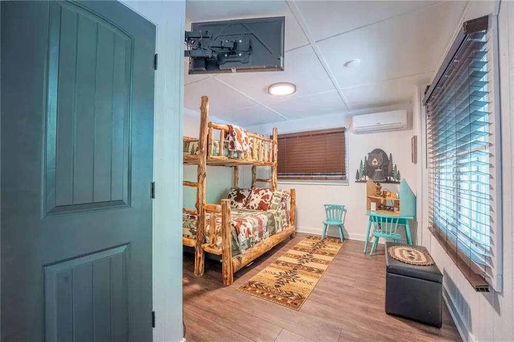 254 Star Lake Lane Sautee Nacoochee, GA 30571