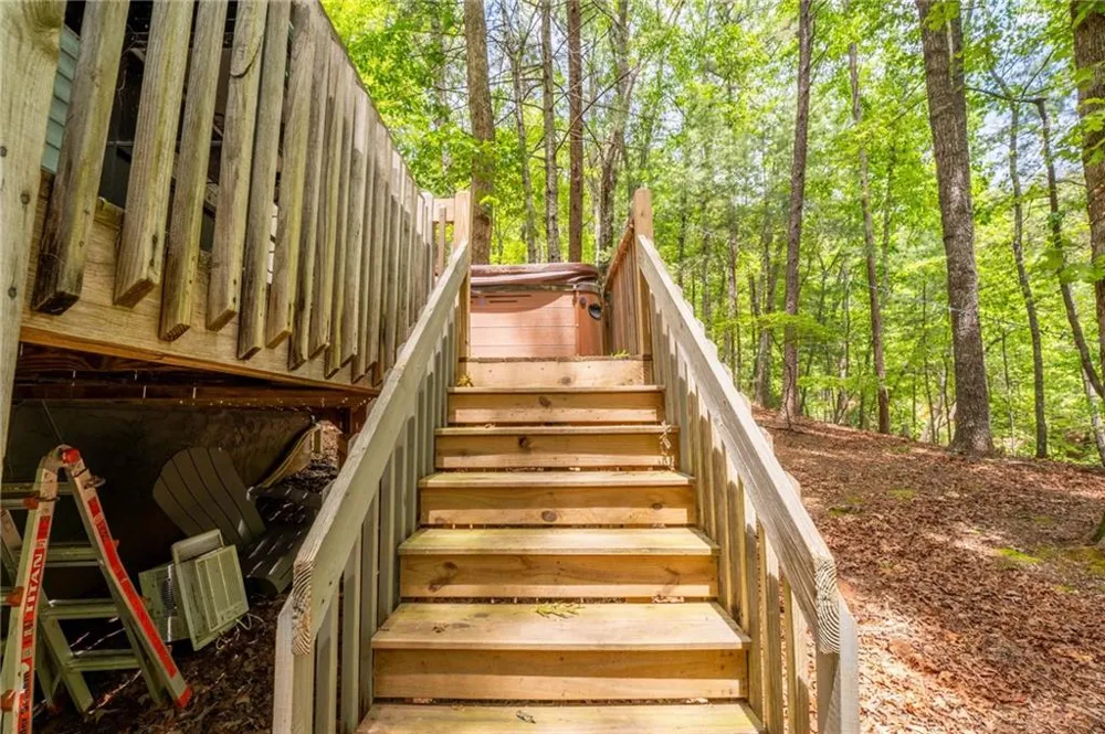 254 Star Lake Lane Sautee Nacoochee, GA 30571