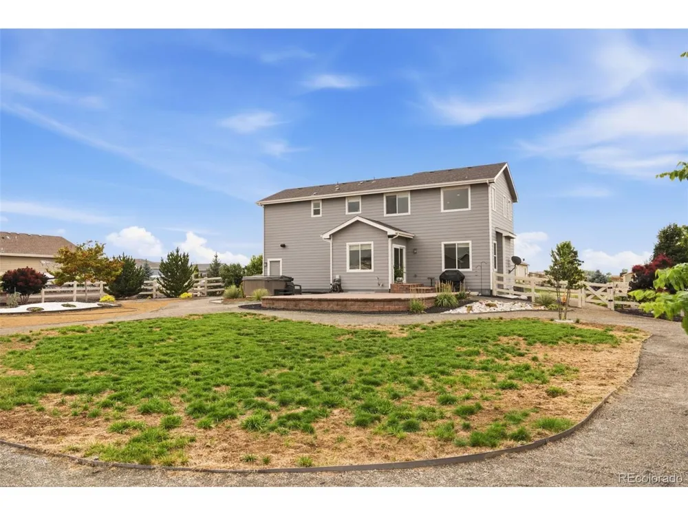 565 Remington Drive Hudson, CO 80642