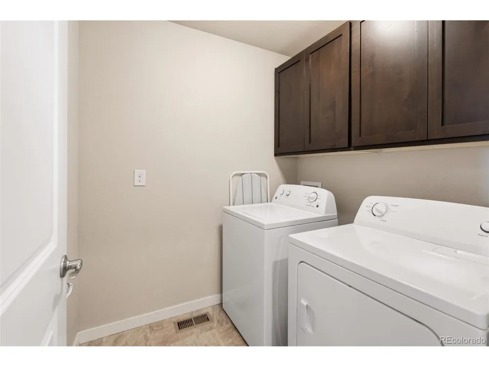 565 Remington Drive Hudson, CO 80642