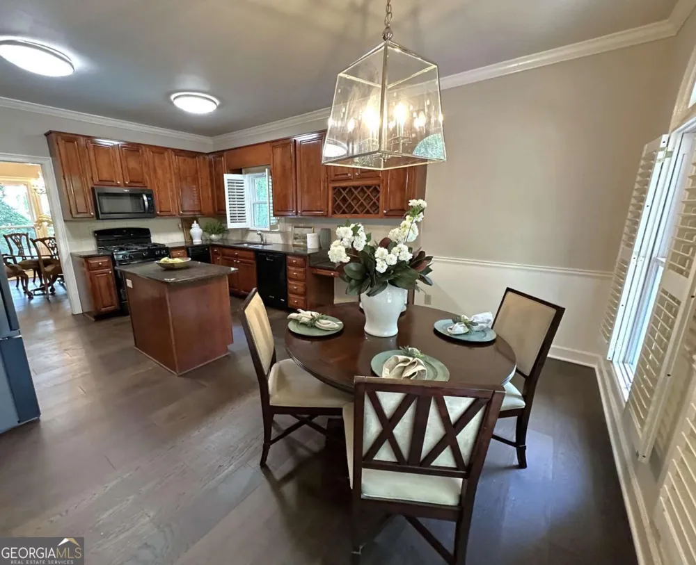 7155 Roswell RD Sandy Springs, GA 30328