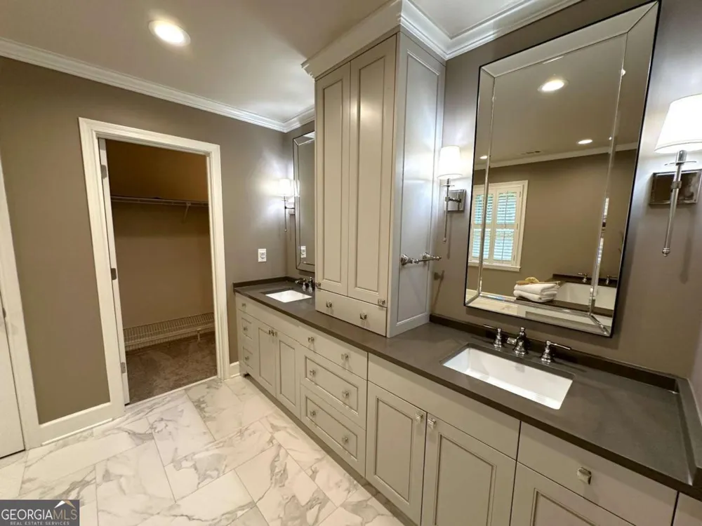 7155 Roswell RD Sandy Springs, GA 30328