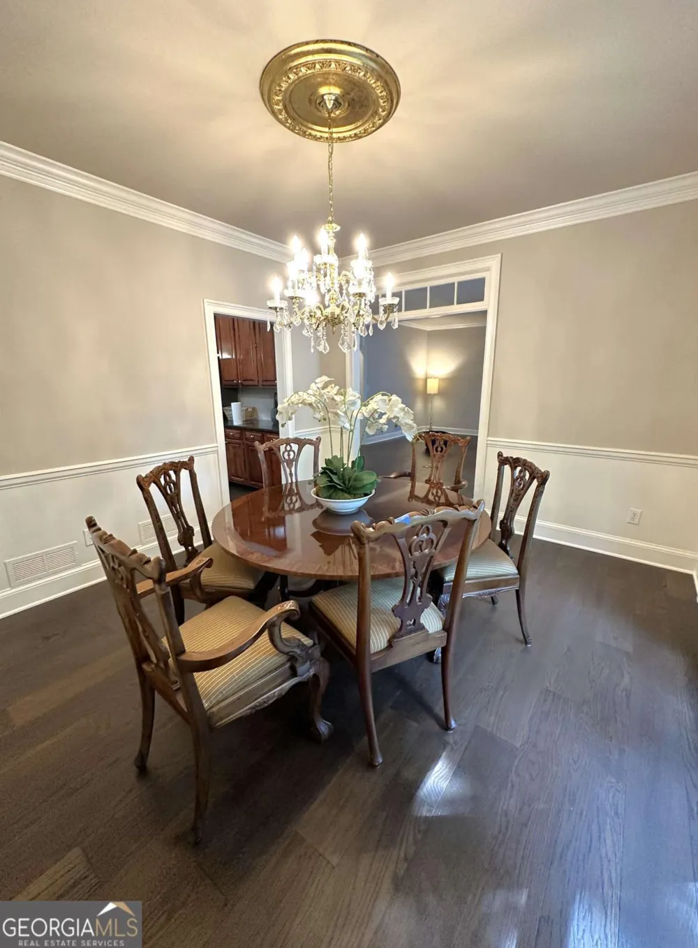 7155 Roswell RD Sandy Springs, GA 30328