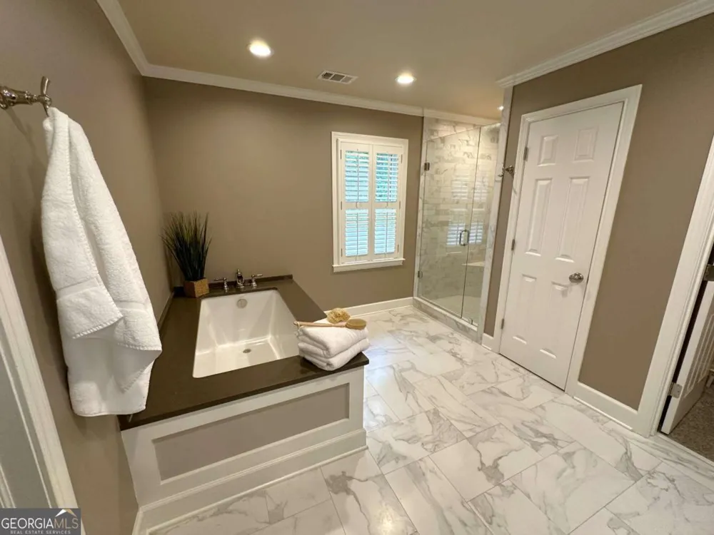 7155 Roswell RD Sandy Springs, GA 30328