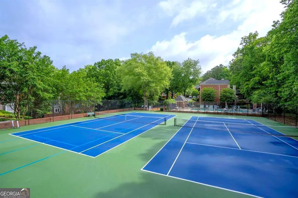 7155 Roswell RD Sandy Springs, GA 30328