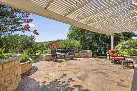 300 Pipe Creek Lane