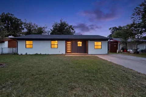 4819 Navajo Trail