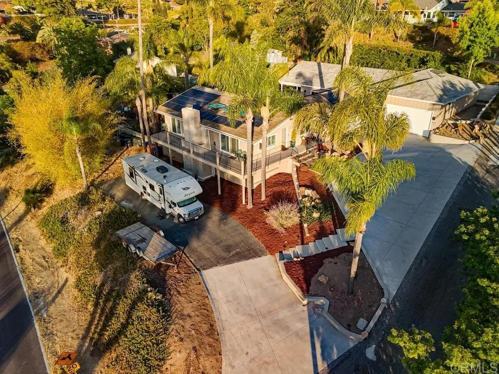 1664 Alta Vista Drive #1 and 2 Vista, CA 92084