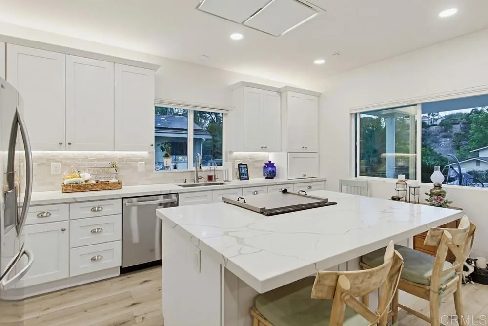 1664 Alta Vista Drive #1 and 2 Vista, CA 92084