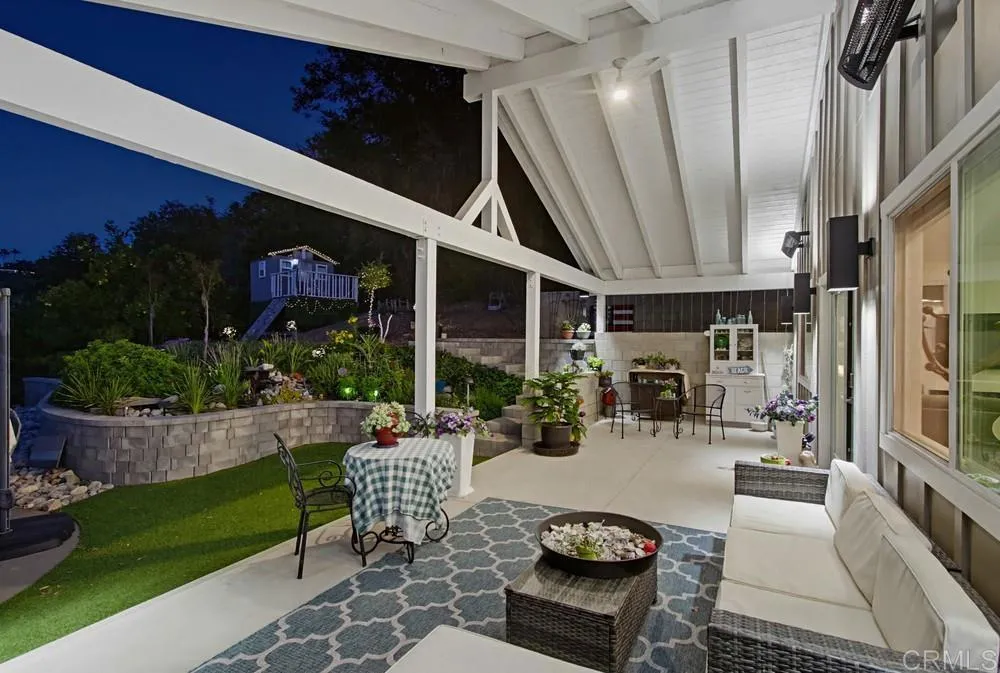 1664 Alta Vista Drive #1 and 2 Vista, CA 92084