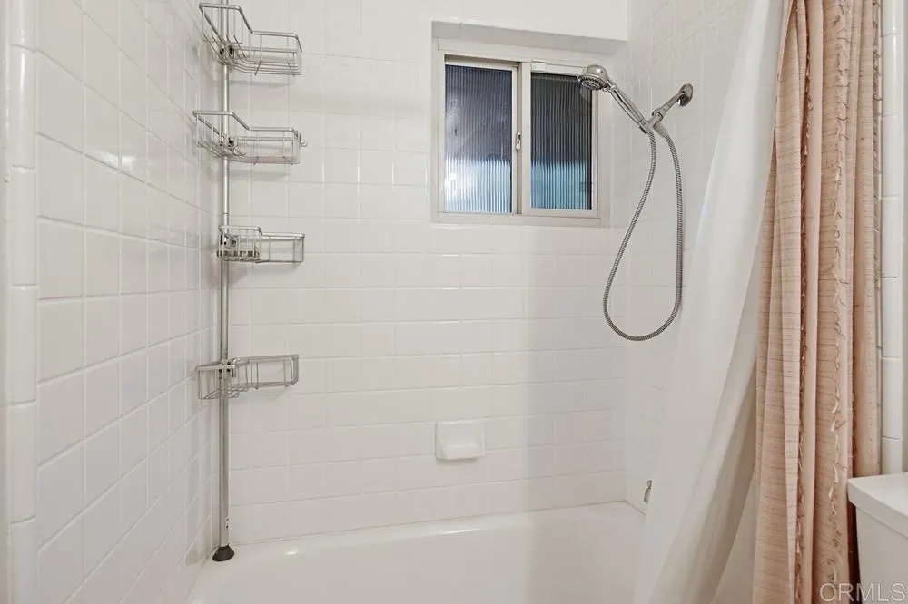 1664 Alta Vista Drive #1 and 2 Vista, CA 92084