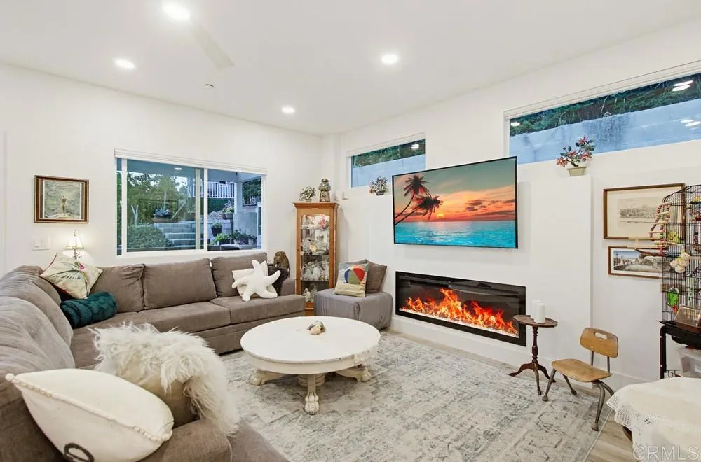 1664 Alta Vista Drive #1 and 2 Vista, CA 92084