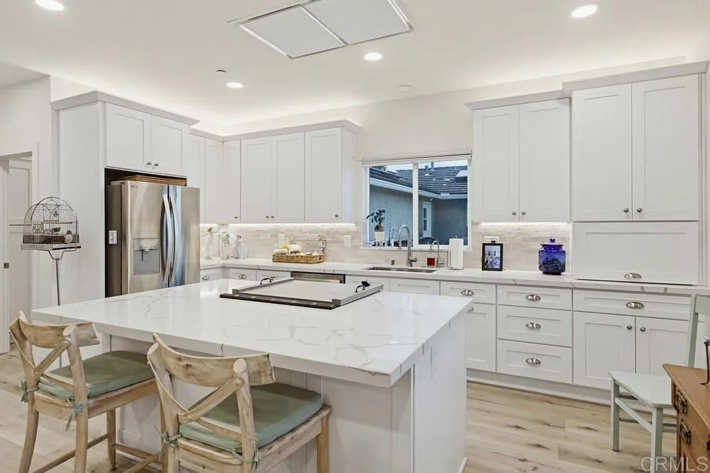 1664 Alta Vista Drive #1 and 2 Vista, CA 92084