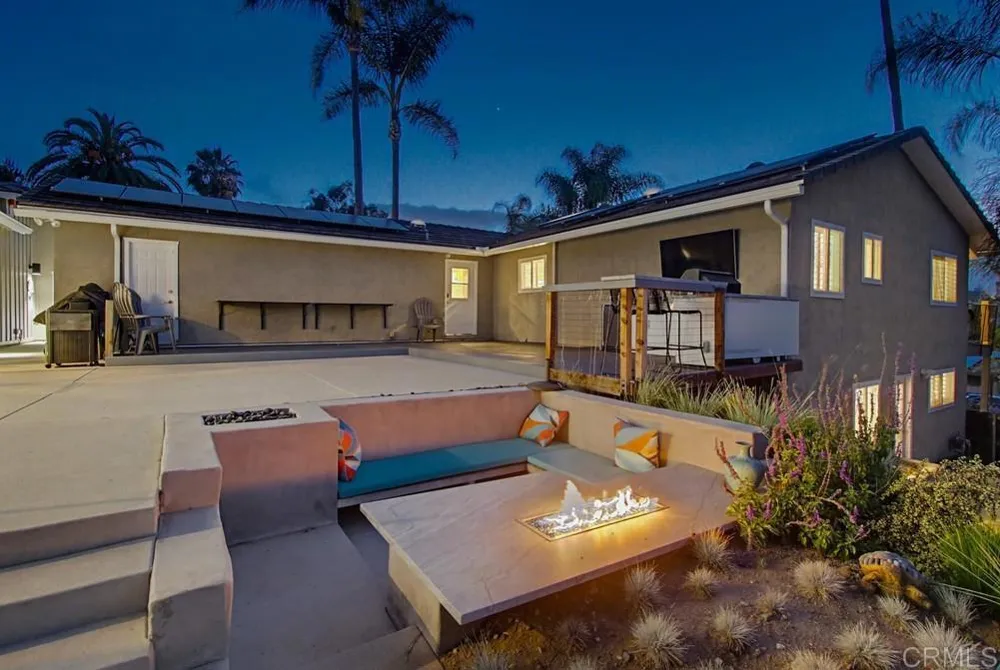 1664 Alta Vista Drive #1 and 2 Vista, CA 92084