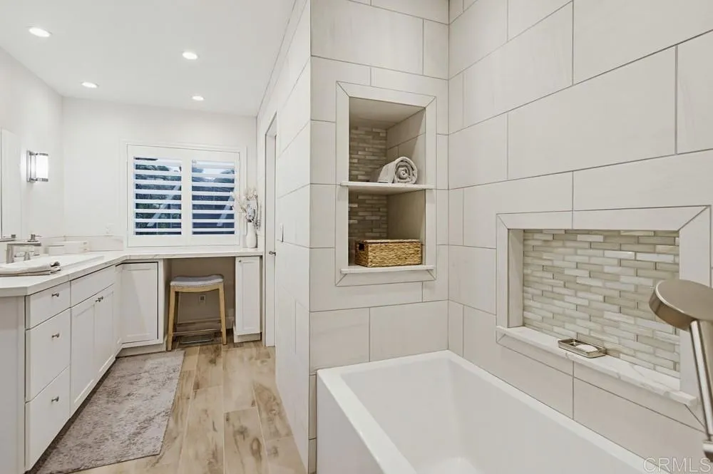 1664 Alta Vista Drive #1 and 2 Vista, CA 92084