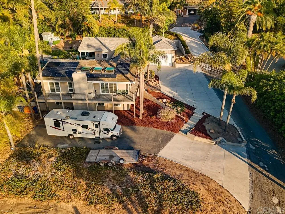 1664 Alta Vista Drive #1 and 2 Vista, CA 92084