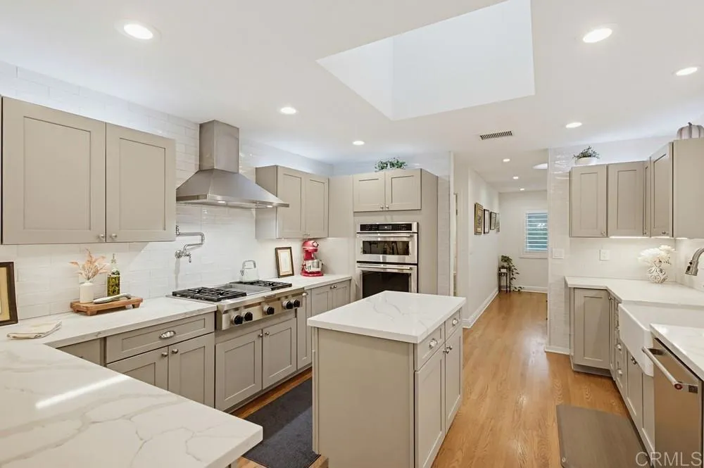 1664 Alta Vista Drive #1 and 2 Vista, CA 92084