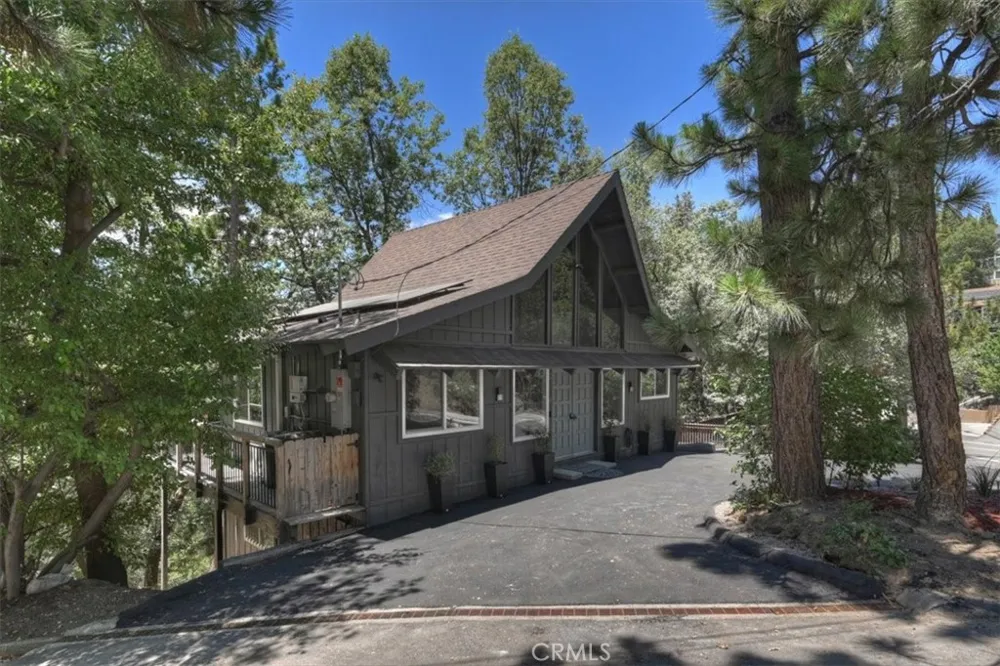 27809 North Bay Lake Arrowhead, CA 92352