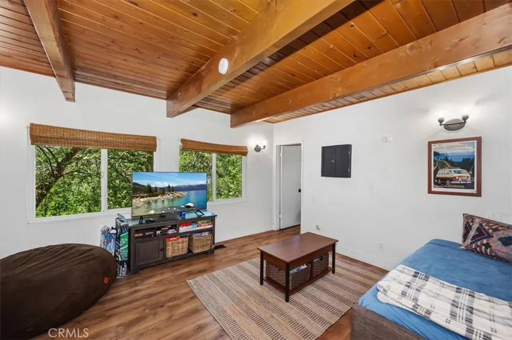 27809 North Bay Lake Arrowhead, CA 92352