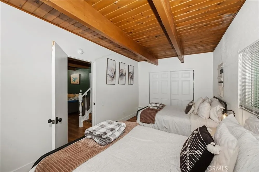 27809 North Bay Lake Arrowhead, CA 92352
