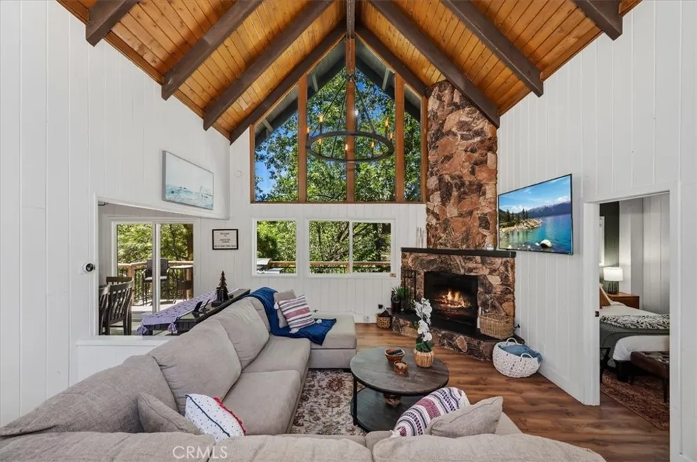 27809 North Bay Lake Arrowhead, CA 92352