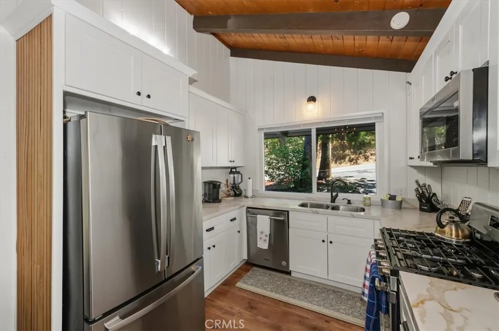 27809 North Bay Lake Arrowhead, CA 92352