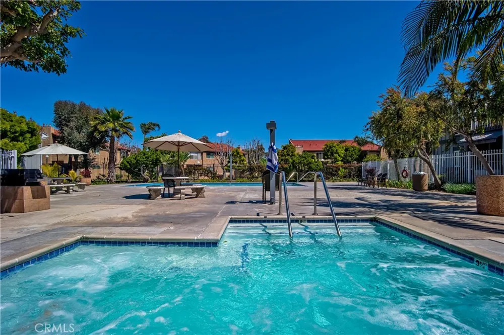17082 Pacific Coast Highway #102 Huntington Beach, CA 92649