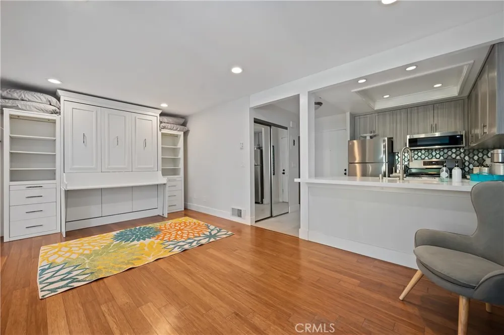 17082 Pacific Coast Highway #102 Huntington Beach, CA 92649