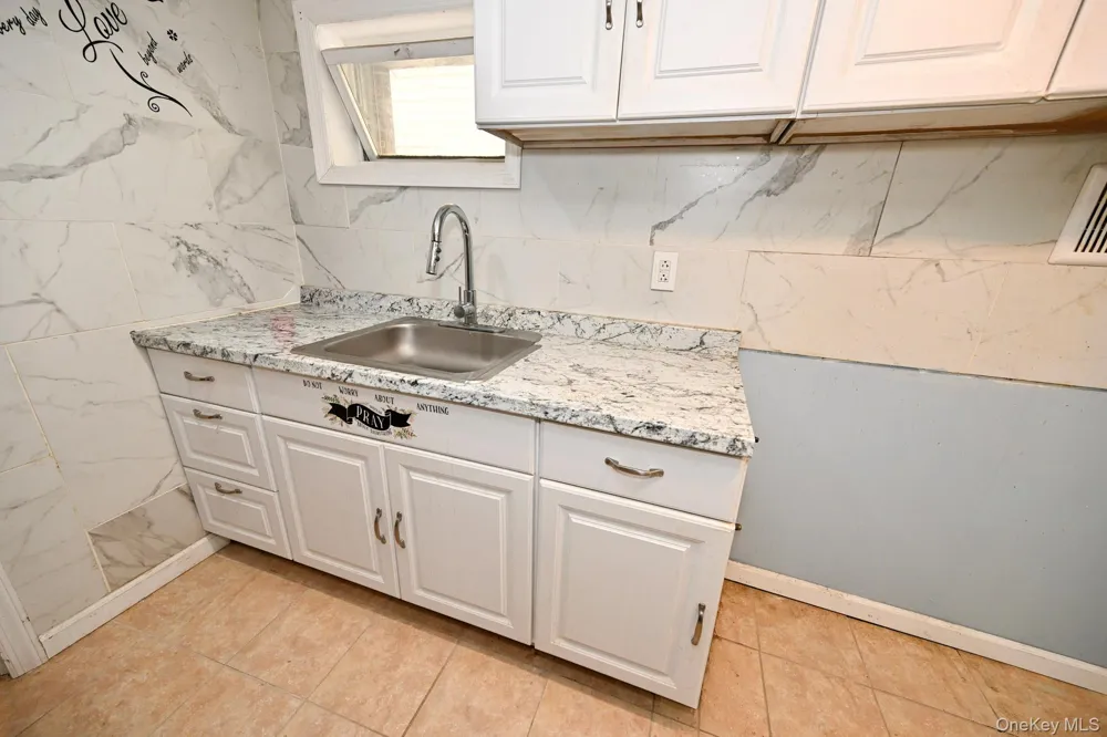 11537 114th Place South Ozone Park, NY 11420