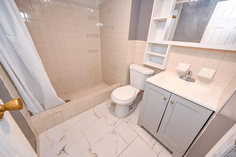 11537 114th Place South Ozone Park, NY 11420