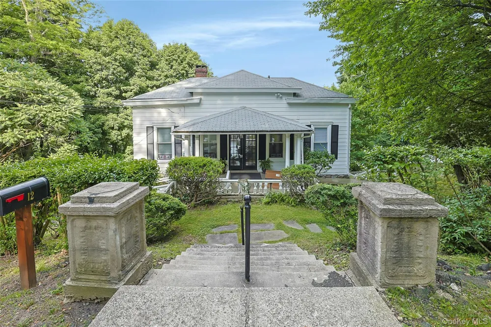 12 Shadyside Avenue Nyack, NY 10960