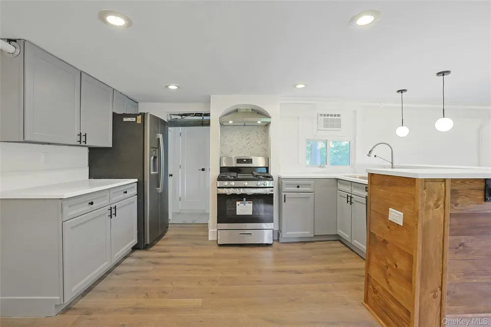 12 Shadyside Avenue Nyack, NY 10960