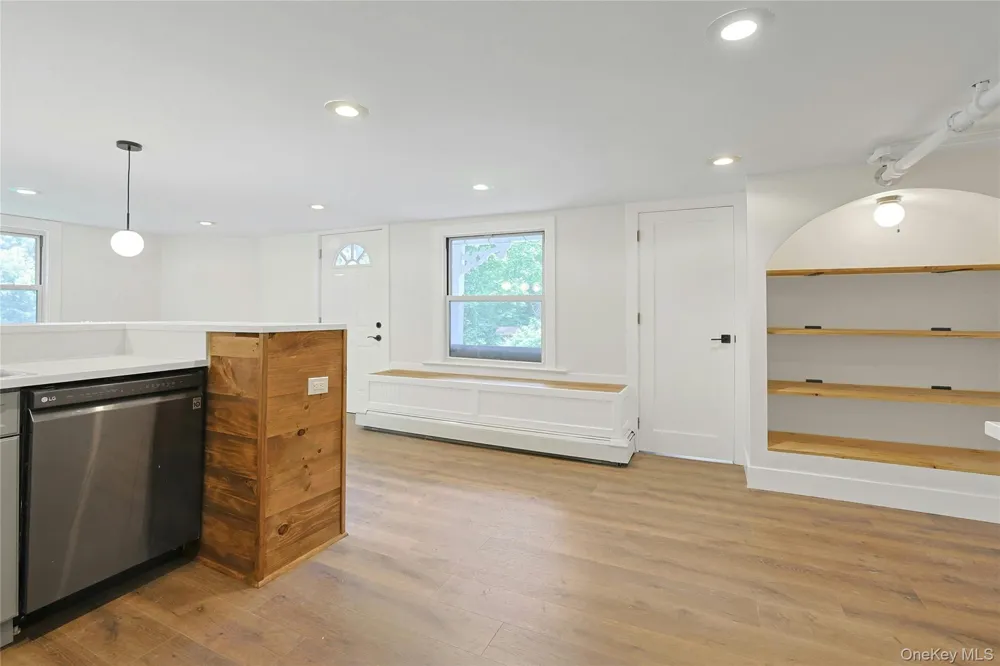 12 Shadyside Avenue Nyack, NY 10960
